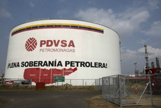 Thị trường dầu mỏ thế giới có nguy cơ thiếu hụt do khủng hoảng tại Venezuela